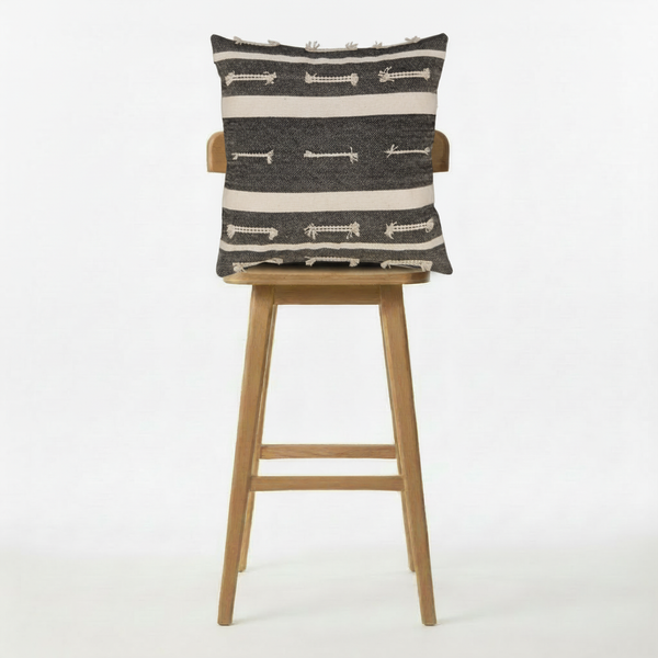 SCU015 Boho natural on black cushion cover