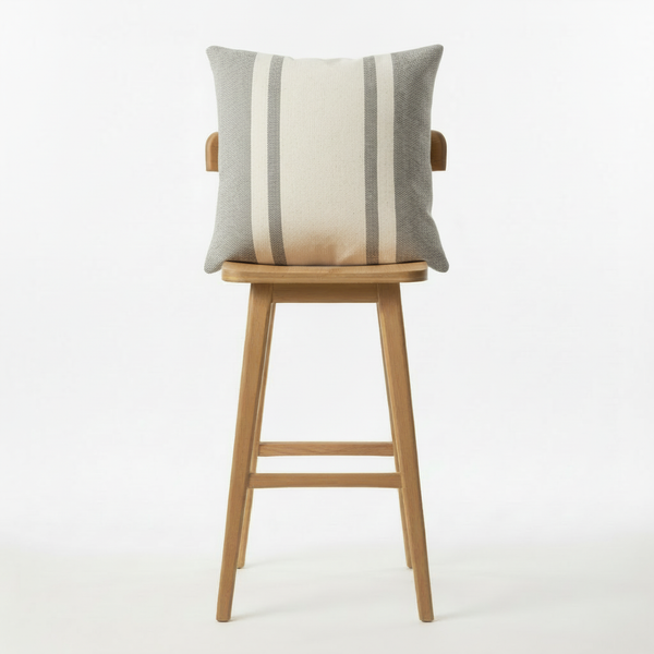 SCU031 cushion cover upright on bar stool